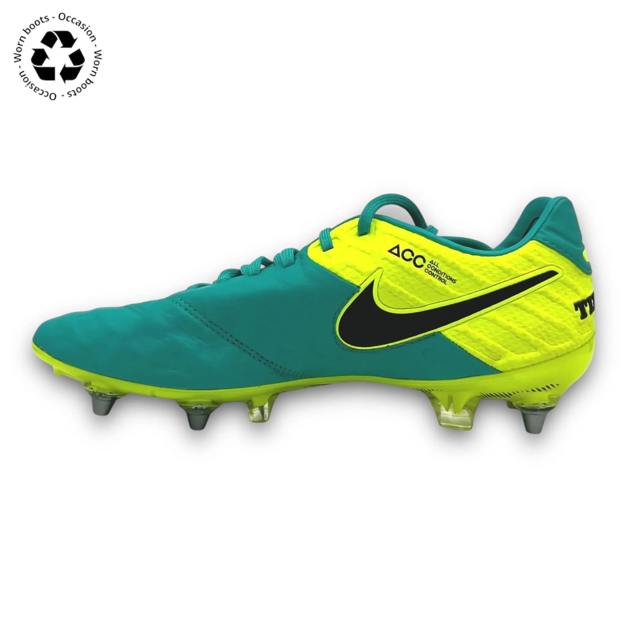 Nike Tiempo Legend 6 SG PRO Used