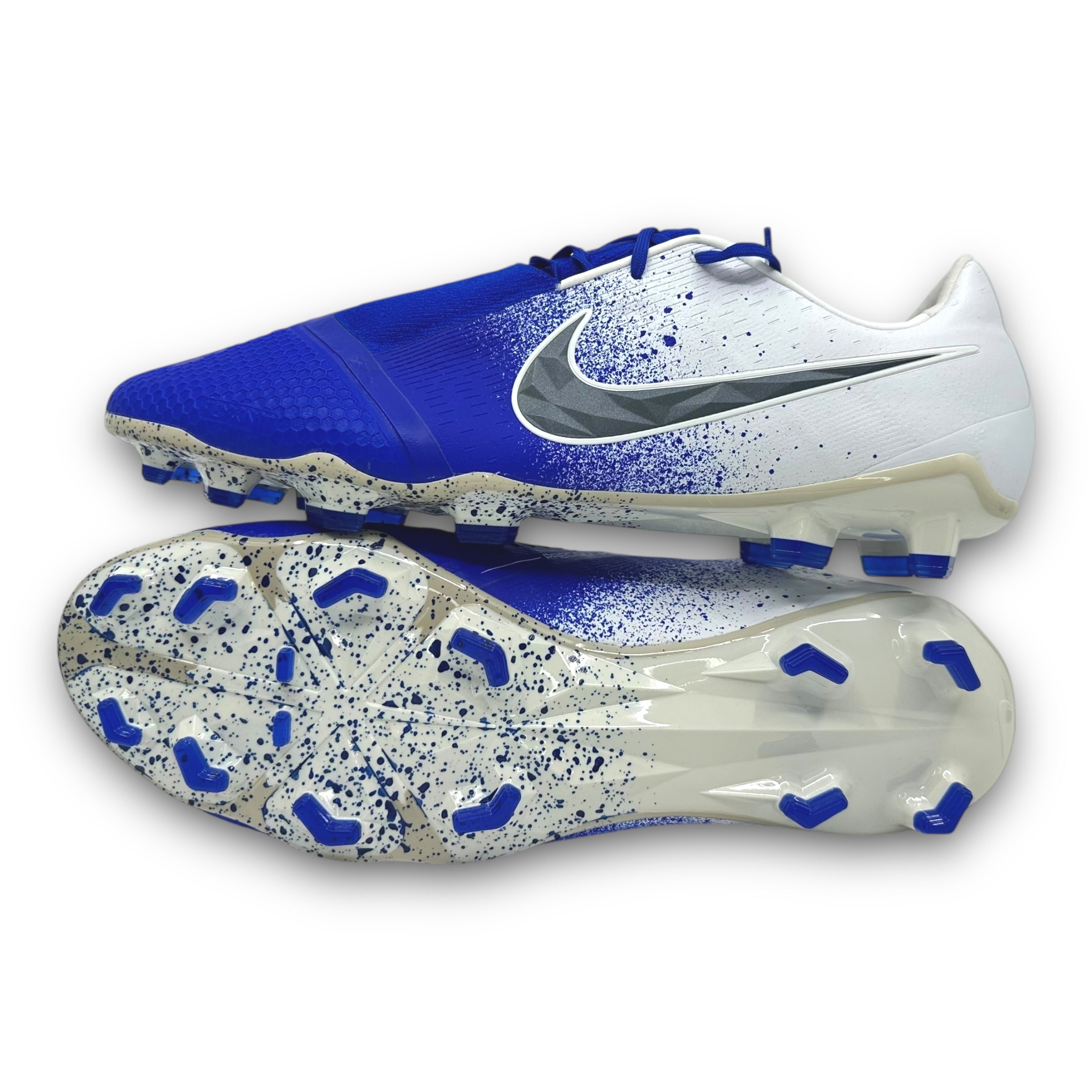 phantom venom blue and white