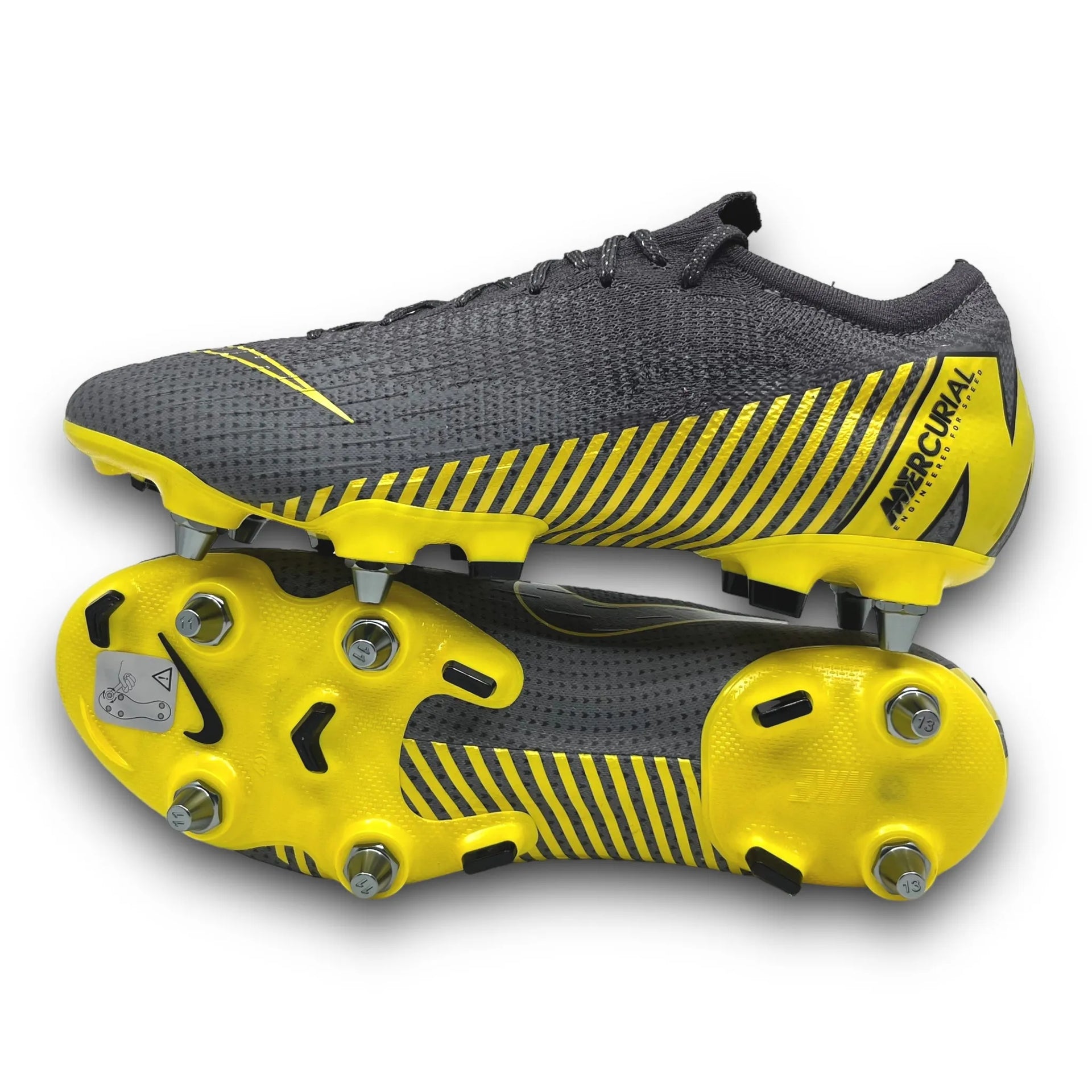Nike Mercurial Vapor 12 Elite SG PRO Nike Mercurial Vapor 12 Elite SG PRO
