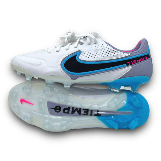 TRNL Chaussures de football à pointes hautes, chaussures de football pour  compétition et athlétisme, chaussures de football unisexes (42, blanc gris)  : : Mode