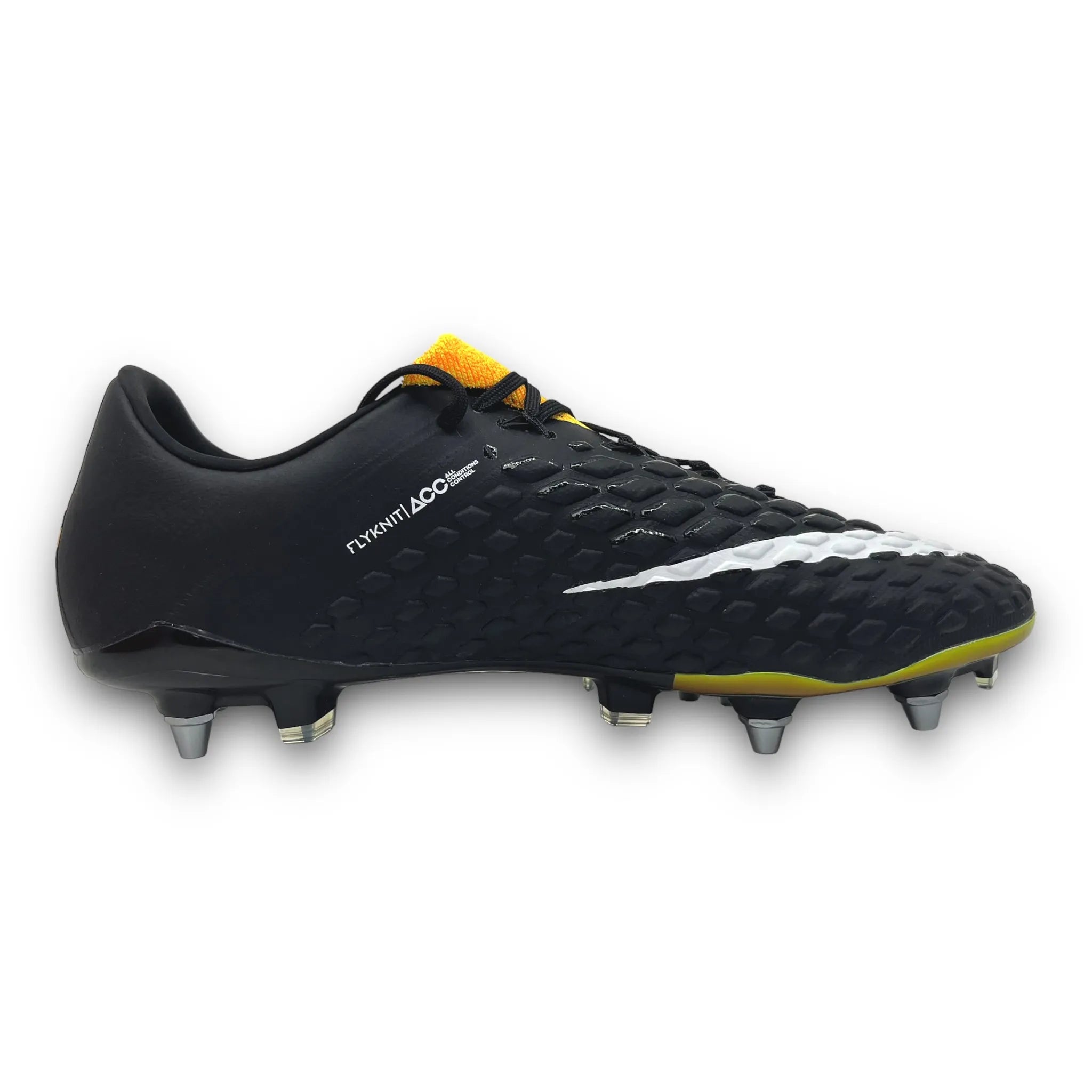 Nike Hypervenom Phantom 3 SG PRO